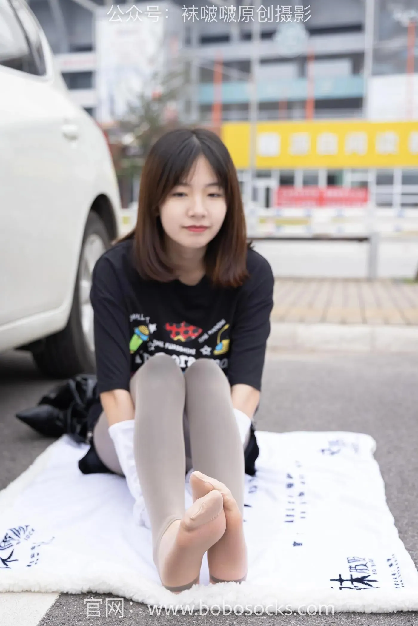 [BoBoSocks袜啵啵]NO.146 小甜豆-高跟长靴、黑色踩脚裤、肉丝 [154P]插图7